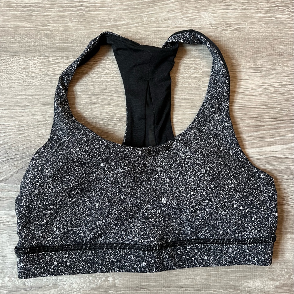 Lululemon Invigorate Bra